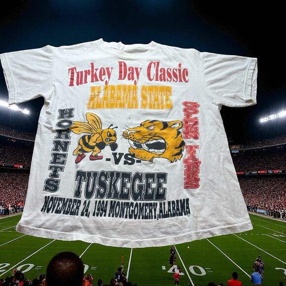 Vintage 1994 Turkey Day Classic Tuskegee Vs Alabama State XL T-shirt - Picture 1 of 7